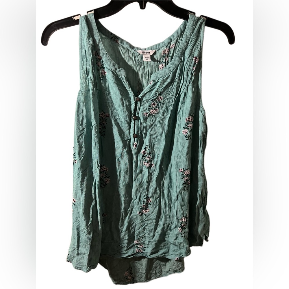Sonoma Sleeveless Gray Floral With Designed Wrinkle  Dress Shirt (Medium)
